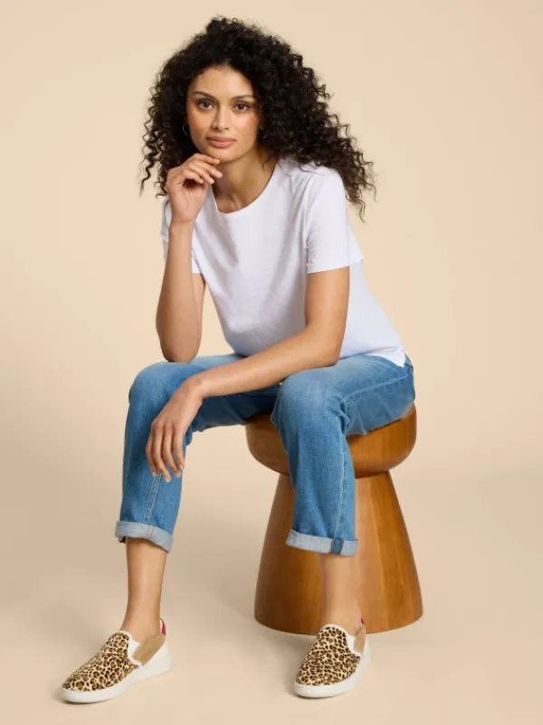 ABBIE TEE in BRILLIANT WHITE<White Stuff Hot