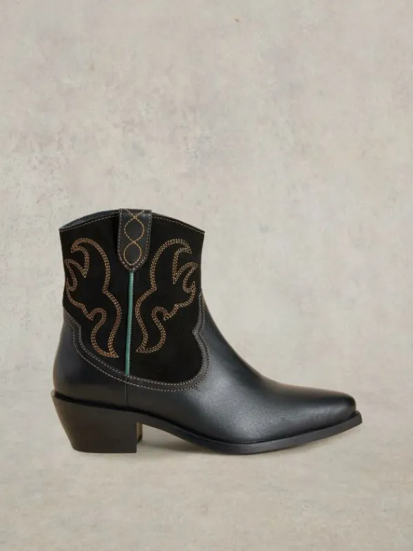 Beau Western Boot in PURE BLACK<White Stuff Hot