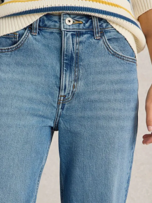 Charlie Straight Crop Jean in MID DENIM<White Stuff New