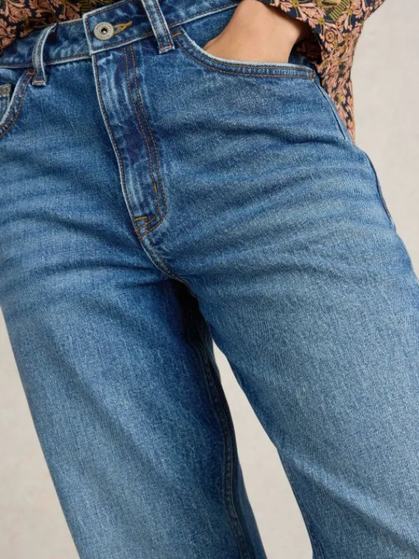 Charlie Straight Jean in DK DENIM<White Stuff Outlet