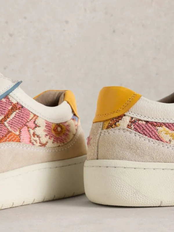 Della Leather Trainers in WHITE MULTI<White Stuff Hot