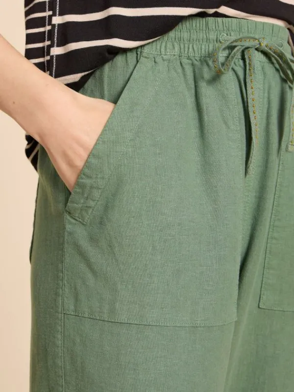Elle Linen Blend Trouser in MID GREEN<White Stuff Best