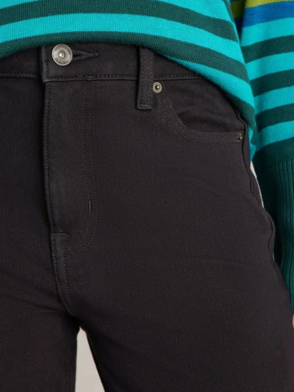 Holly Skinny Jean in BLACK DENIM<White Stuff Fashion