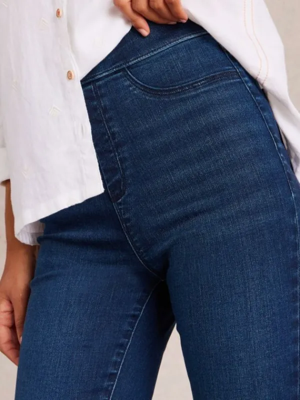 Janey Jegging in MID DENIM<White Stuff Clearance