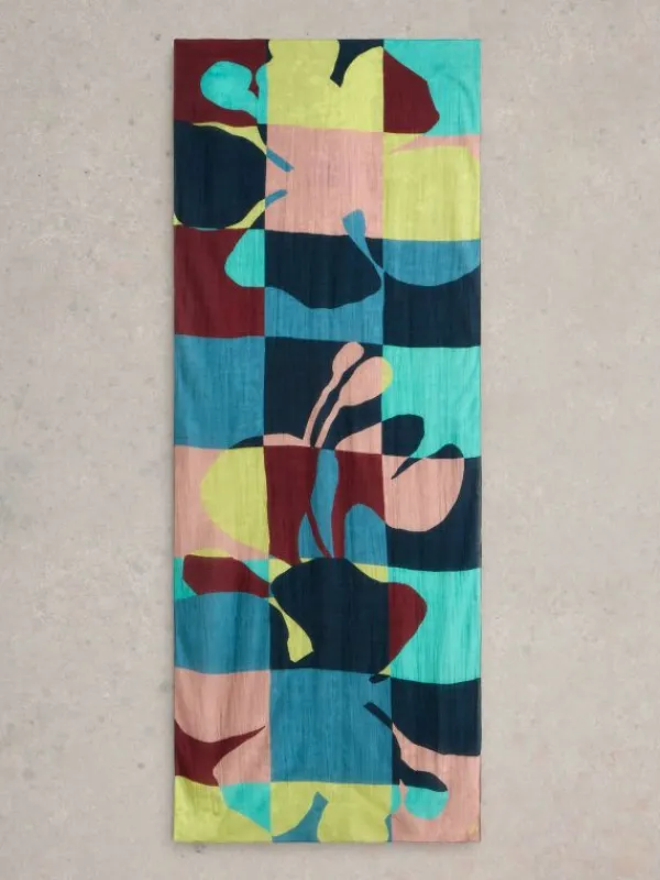 Patchwork Floral Scarf in BLUE MULTI<White Stuff Best