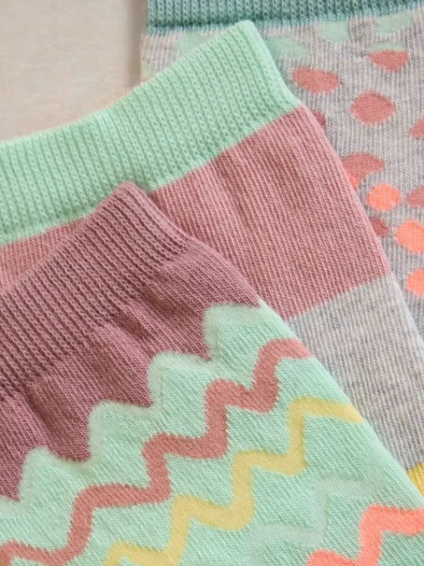 3PK Squiggle Ankle Socks in PINK MULTI<White Stuff Sale