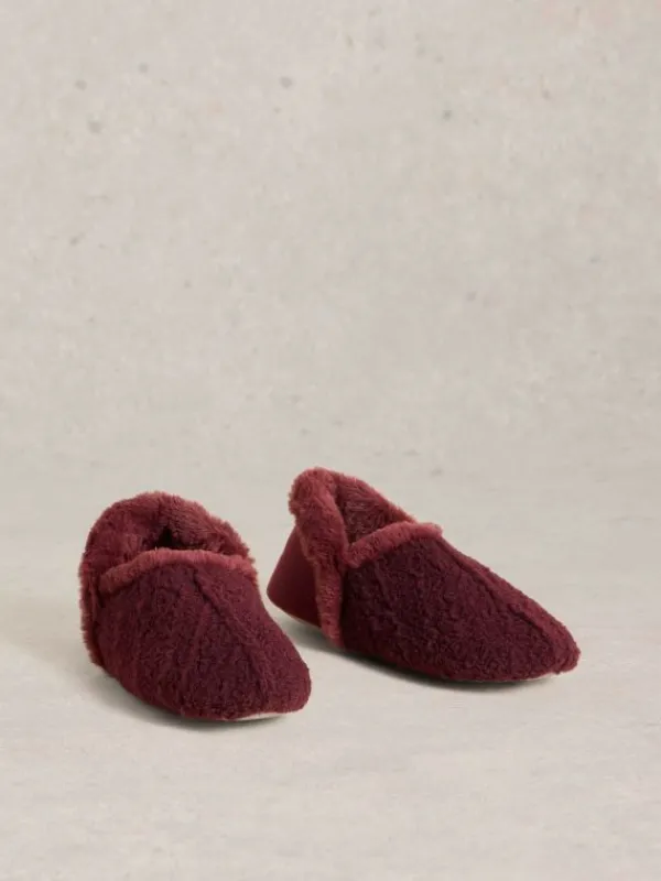 Reya Closed Back Slippers in DK PLUM<White Stuff Outlet