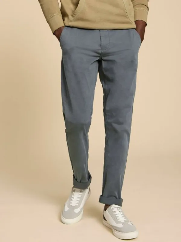 Sutton Organic Chino Trouser in DK GREY<White Stuff Hot