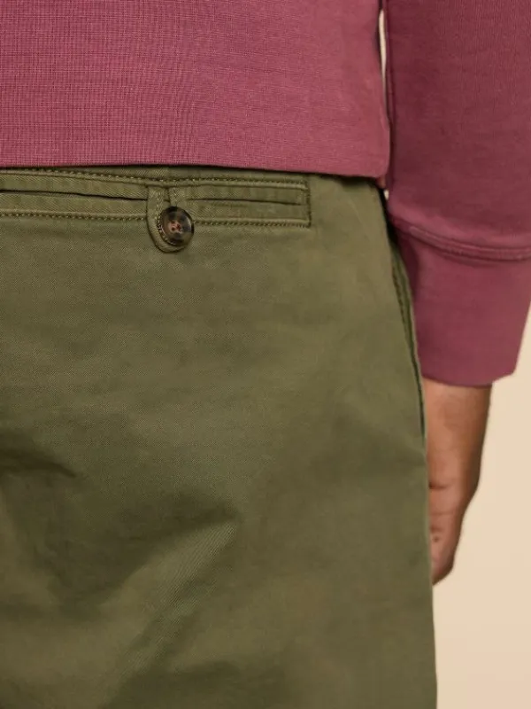 Sutton Organic Chino Trouser in KHAKI GREEN<White Stuff Outlet