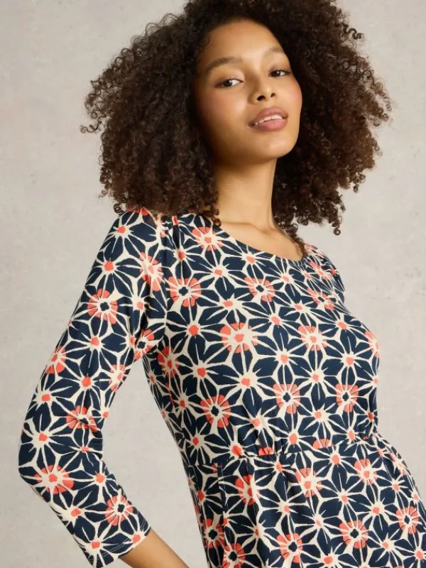 Tallie Short Sleeve Jersey Dress in NAVY PRINT<White Stuff Sale