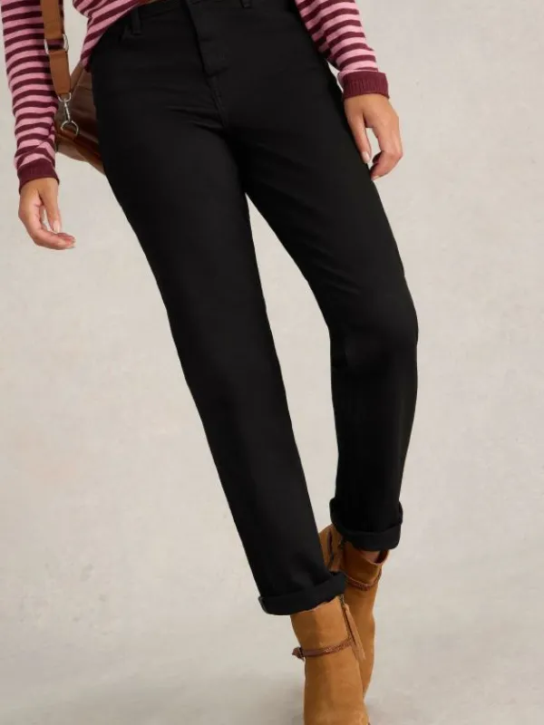 Taylor Full Length Straight Jean in BLACK DENIM<White Stuff Fashion
