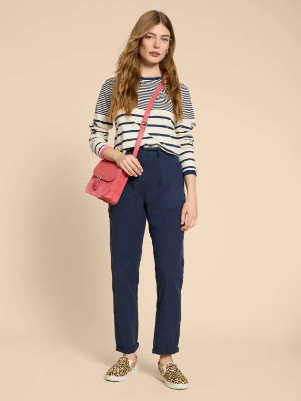 Twister Chino Trouser in DARK NAVY<White Stuff Fashion