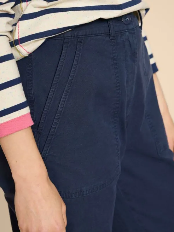 Twister Chino Trouser in DARK NAVY<White Stuff Fashion